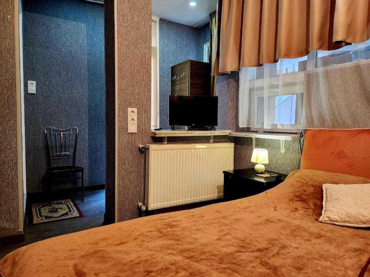 Apart-Hotel Gala In The Center Of Tbilisi ภายนอก รูปภาพ
